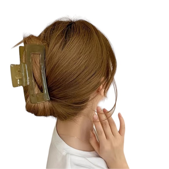 3 Piece Large Sized Translucent Hair Clips - Picture 2 of 7